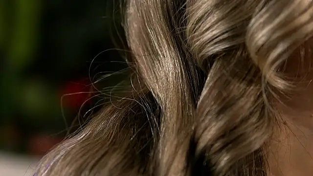 Snapshot of KellyMathews chatting on 04.10.26 KellyMathews online show from 04.10.26