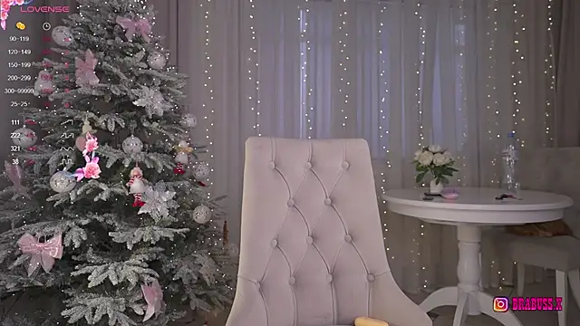 Snapshot of _Moon__Shine_ chatting on 01.10.26 Moon Shine online show from 01.10.26