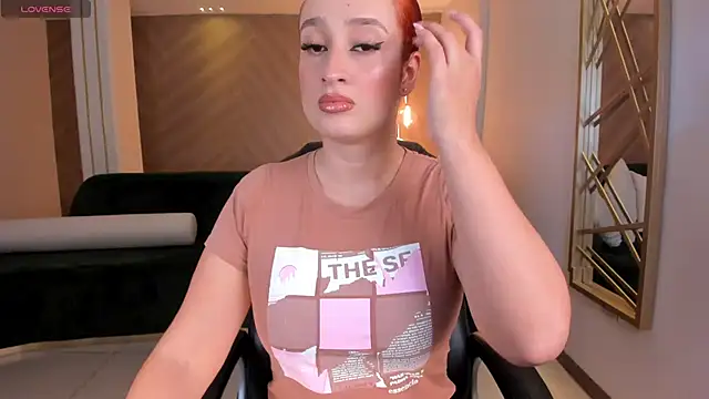 RosalineFiore online show from 01.10.25