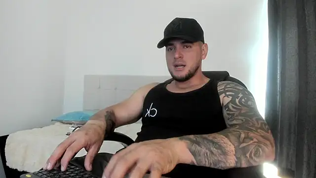 Teilor Creed online show from 10.02.25