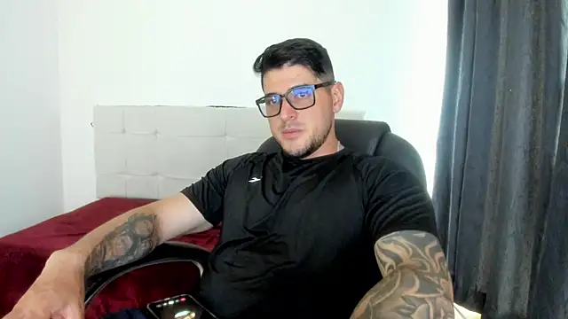 Teilor Creed online show from 04.01.26