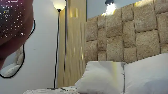 amatista  smith online show from 12.21.25