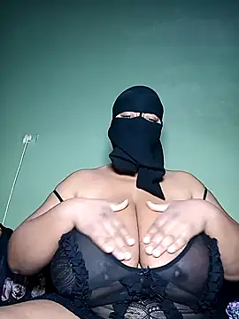 Snapshot of Loly_mor chatting on 01.23.25 Loly mor online show from 01.23.25