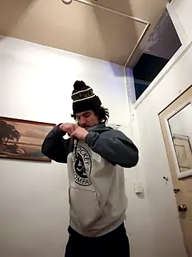 Snapshot of Lilsmokeshow017 chatting on 11.13.25 Lilsmokeshow017 online show from 11.13.25