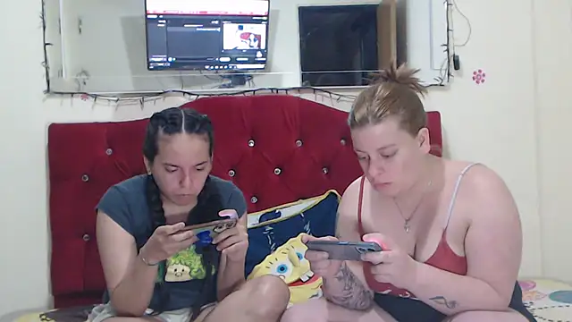 Snapshot of Lola_barbara chatting on 01.19.25 Lola barbara online show from 01.19.25