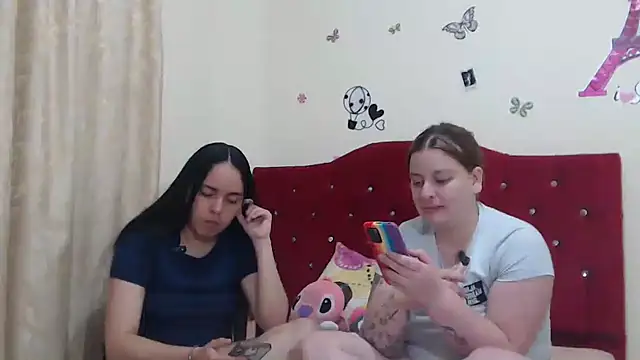 Snapshot of Lola_barbara chatting on 02.23.25 Lola barbara online show from 02.23.25