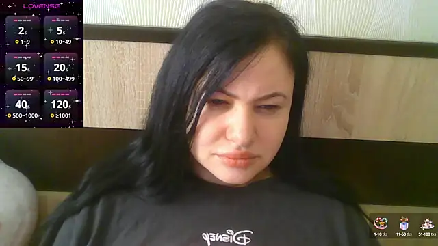 Snapshot of German_Eva chatting on 09.24.25 German Eva online show from 09.24.25