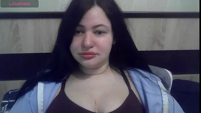 Snapshot of German_Eva chatting on 04.22.26 German Eva online show from 04.22.26