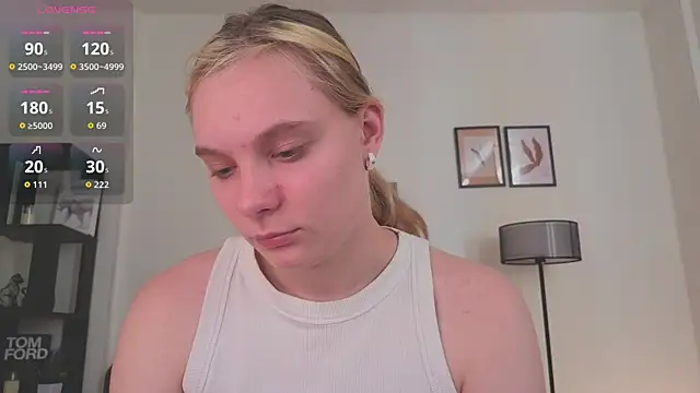 Snapshot of NaokoStifel chatting on 06.17.26 NaokoStifel online show from 06.17.26