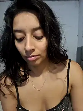 BrittanyDiaz online show from 02.04.25