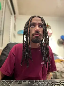 Snapshot of hotcamboy420 chatting on 12.13.24 hotcamboy420 online show from 12.13.24