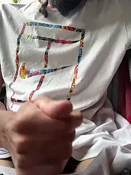 Snapshot of hotcamboy420 chatting on 01.15.25 hotcamboy420 online show from 01.15.25