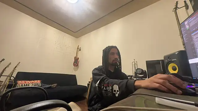 Snapshot of hotcamboy420 chatting on 10.24.25 hotcamboy420 online show from 10.24.25