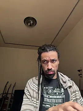 Snapshot of hotcamboy420 chatting on 10.29.25 hotcamboy420 online show from 10.29.25