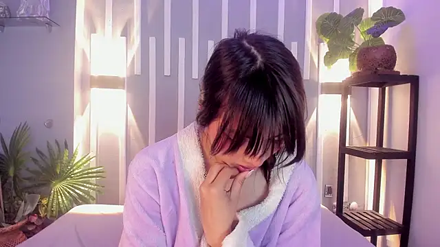 Sophy SmileSweet online show from 02.22.25