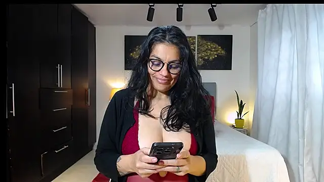 Lust Mom41 online show from 05.22.26