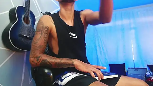 MagnusFrost online show from 02.12.25