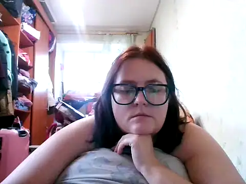 DesireMelissa online show from 10.22.25