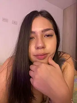 Latina vanessa online show from 12.07.24