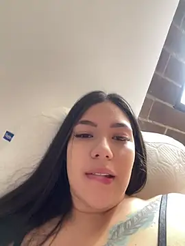 Snapshot of Latina_vanessa chatting on 03.22.26 Latina vanessa online show from 03.22.26