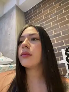 Snapshot of Latina_vanessa chatting on 04.04.26 Latina vanessa online show from 04.04.26