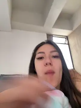 Snapshot of Latina_vanessa chatting on 04.17.26 Latina vanessa online show from 04.17.26