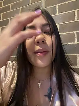 Snapshot of Latina_vanessa chatting on 04.25.26 Latina vanessa online show from 04.25.26