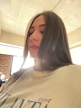 Snapshot of Latina_vanessa chatting on 04.26.26 Latina vanessa online show from 04.26.26