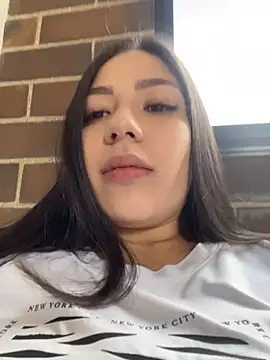 Snapshot of Latina_vanessa chatting on 05.04.26 Latina vanessa online show from 05.04.26