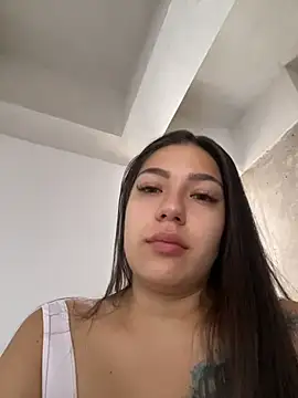 Snapshot of Latina_vanessa chatting on 05.28.26 Latina vanessa online show from 05.28.26