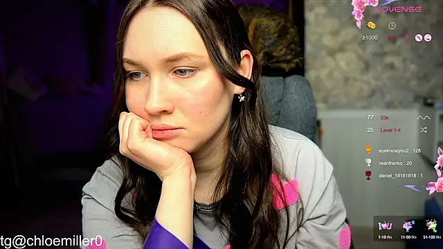 Snapshot of ChloeMillerMeow chatting on 01.29.25 ChloeMillerMeow online show from 01.29.25