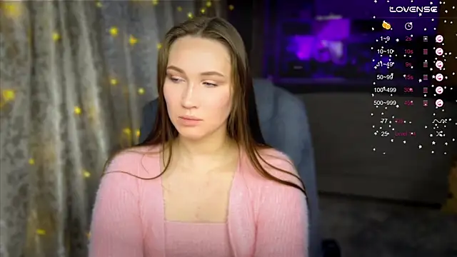 Snapshot of ChloeMillerMeow chatting on 09.08.25 ChloeMillerMeow online show from 09.08.25