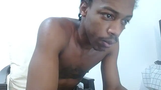 Larry-n-clouds online show from 02.25.26