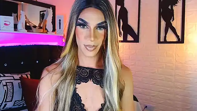 camila hootie online show from 02.05.25