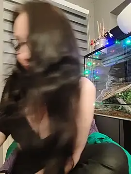 CamilleDesire online show from 12.04.25