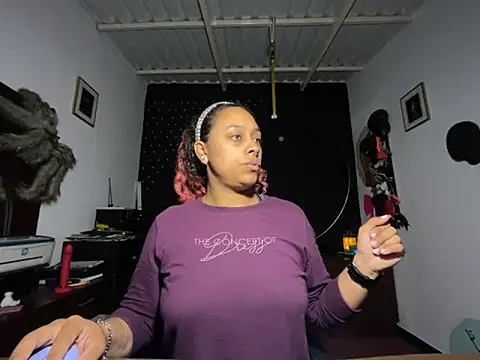 Cata Blue   online show from 10.01.25