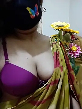 Snapshot of Ameera19 chatting on 06.11.26 Ameera19 online show from 06.11.26
