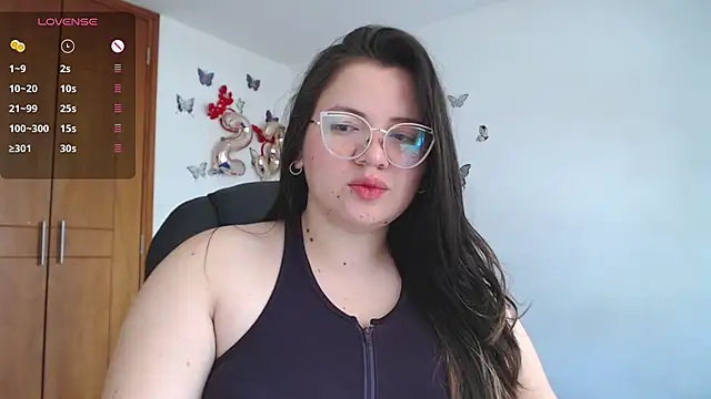 Sarahros1 online show from 02.20.25