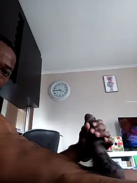 Snapshot of toysuga chatting on 01.14.26 toysuga online show from 01.14.26