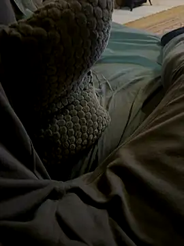 Snapshot of AreiasTuga chatting on 11.06.25 AreiasTuga online show from 11.06.25