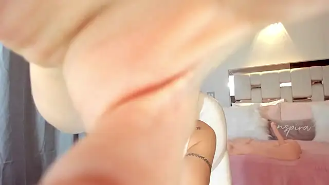 megan connor  online show from 01.11.26