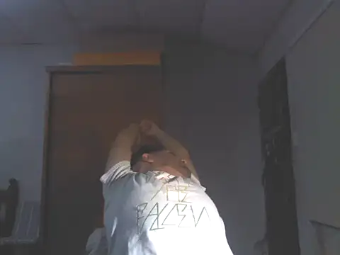 Snapshot of nicedick_bro chatting on 03.21.25 nicedick bro online show from 03.21.25