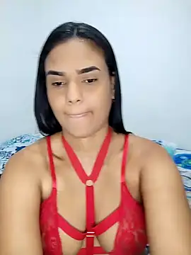 AntonellaShot online show from 12.21.24