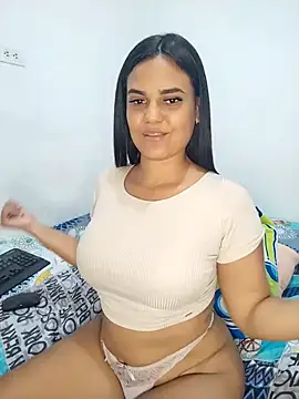 AntonellaShot online show from 02.06.25