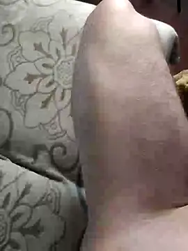 Snapshot of Fregida chatting on 01.22.25 Fregida online show from 01.22.25