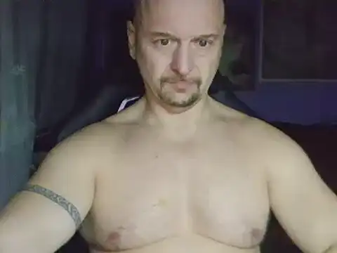 Snapshot of Sports-beast chatting on 02.23.25 Sports-beast online show from 02.23.25