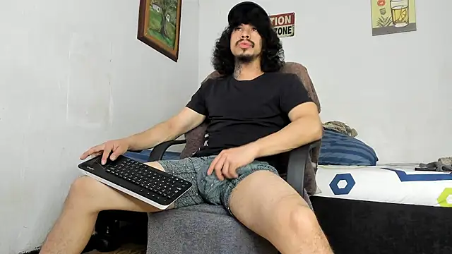 Snapshot of TristanWoods chatting on 01.15.26 TristanWoods online show from 01.15.26