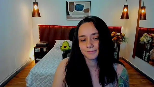 Snapshot of KatherineBond chatting on 03.30.26 KatherineBond online show from 03.30.26