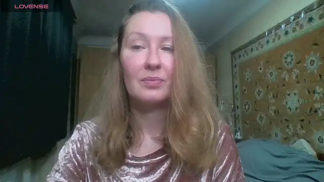 AnnaXLovers online show from 12.19.25