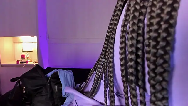 Snapshot of tamaraa_smiith chatting on 03.19.25 tamaraa smiith online show from 03.19.25